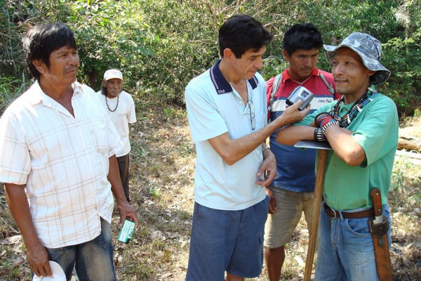 Intercâmbio entre os índios Kanoê